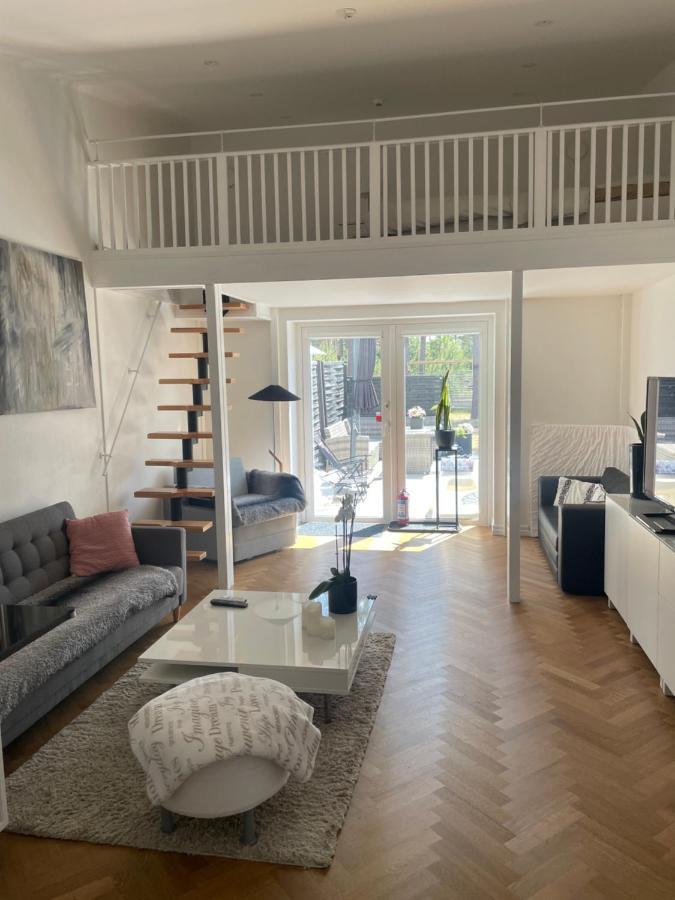 Nyrenoverad Lagenhet Åhus Exterior foto